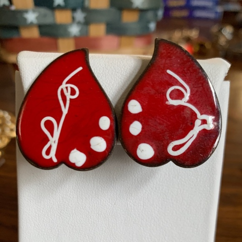 Vintage Red and White‎ Upside Down Heart Copper Enamel Screwback Earrings